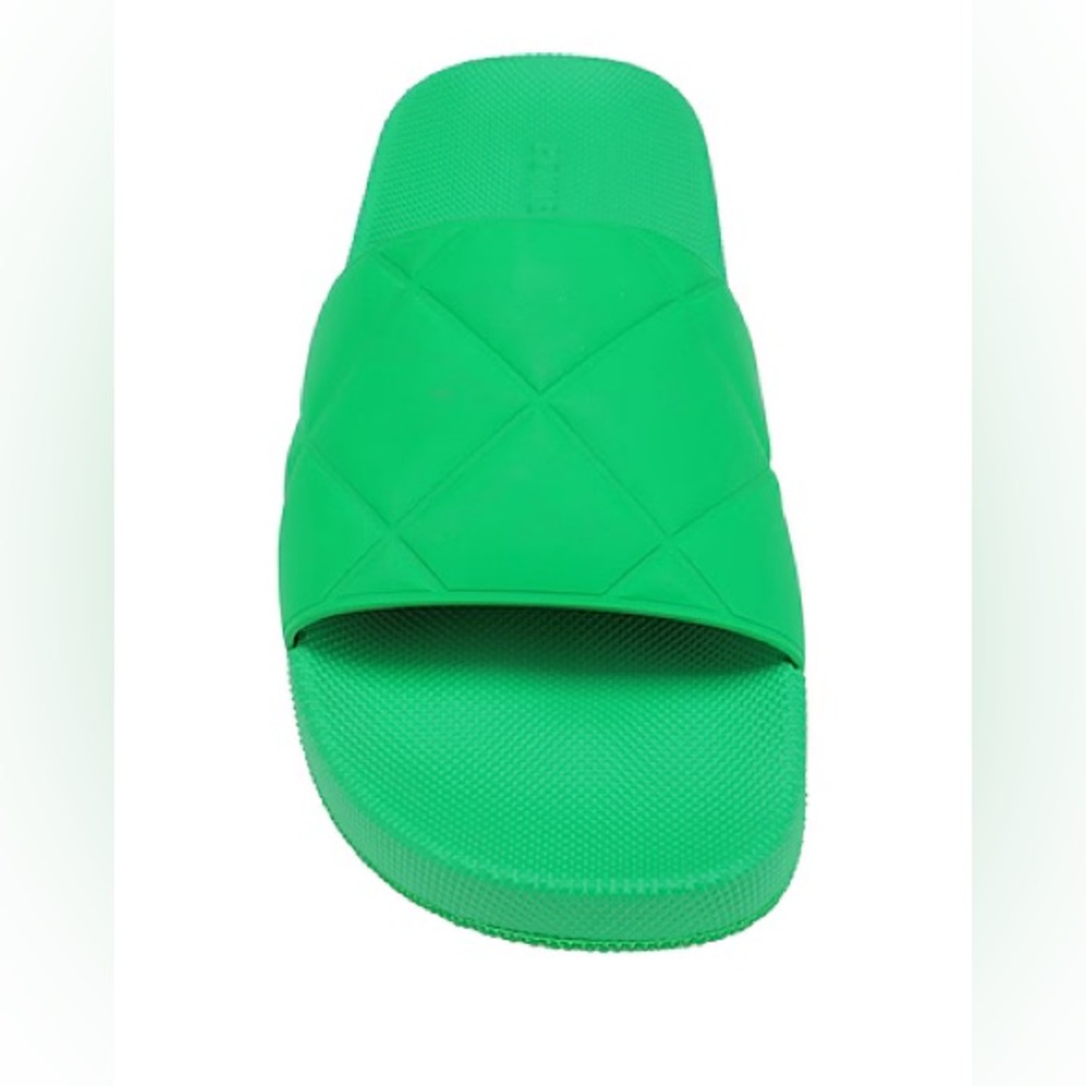 Botttega Veneta rubber slides. Neon Green